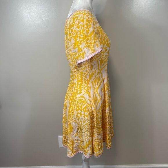 REVOLVE • LINE & DOT Yellow & White 100% Silk Side Tie Faux Wrap Dress - LARGE - Picture 7 of 11